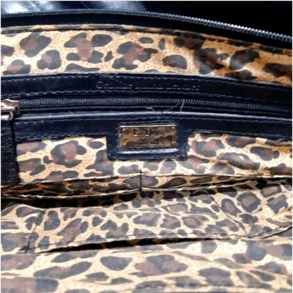 LA DIVA for Town Shoes BLACK LEATHER PURSE - Picture 5 of 9